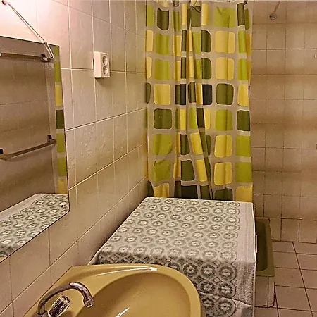 Csecsi Ueduelo 別荘 *