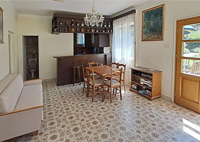 Csecsi Ueduelo 別荘 Zamárdi