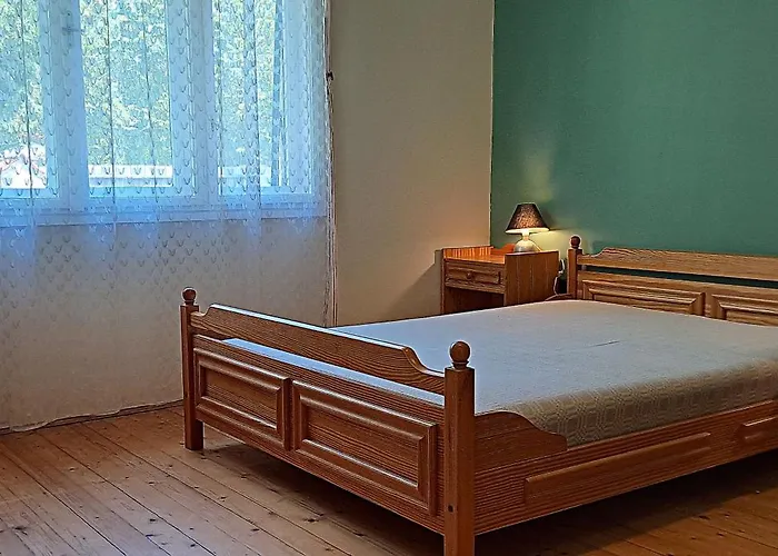 Csecsi Ueduelo 別荘